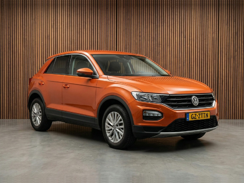 Volkswagen T-Roc 1.0 TSI Sport app / acc / airco / stoelverwarming 55593285-0.jpg | Noordermeer Automotive