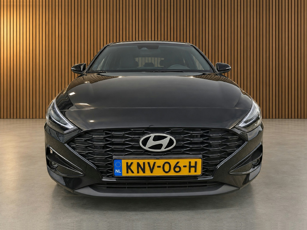 Hyundai i30 1.5 T-GDi MHEV camera / navigatie / app 56854507-0.jpg | Noordermeer Automotive