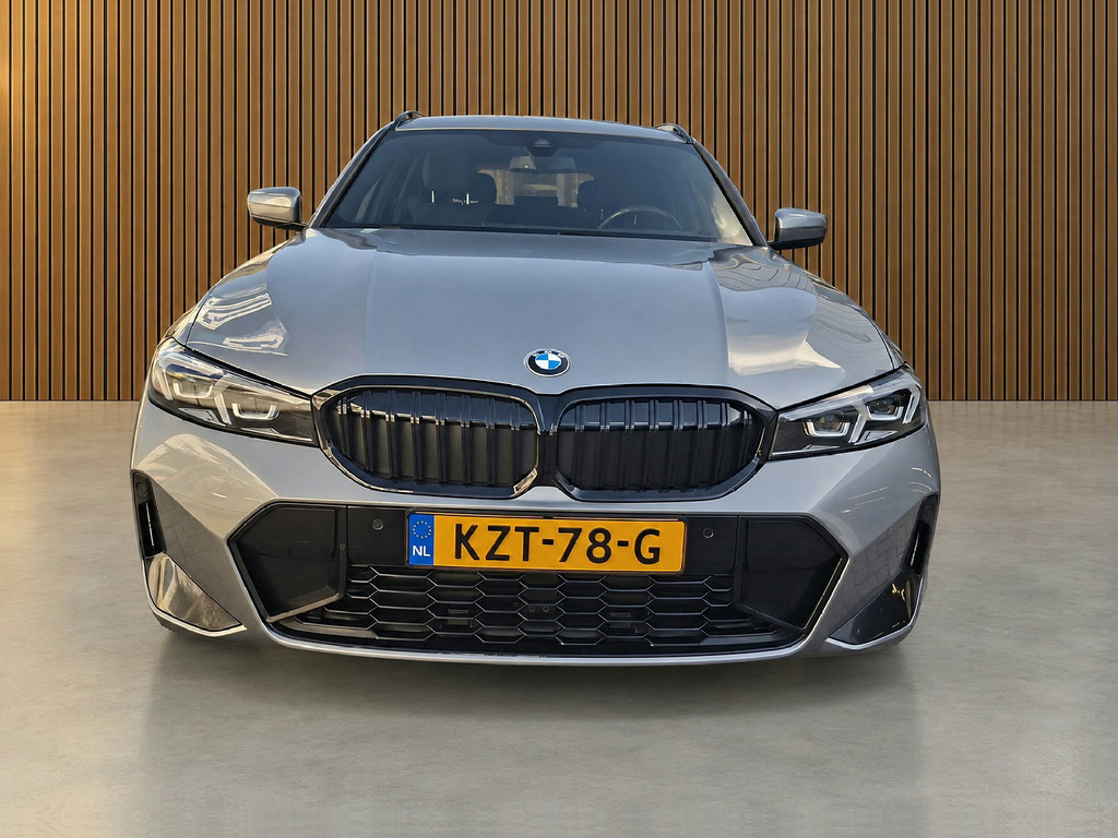 BMW 3 Serie Touring 318i M-sport navigatie / camera / app / 3 stuks op voorraad ! 57122421-0.jpg | Noordermeer Automotive
